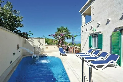 Villa mit 5 Schlafzimmer