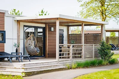 Lodge in Niederlande mit Pool & Veranda
