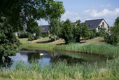 Schwanzwedelnde Flucht zum See