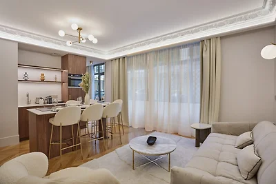 Apartment Matignon St Honore von Studio...