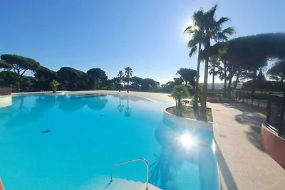 Chalet in der Nähe von Saint-Tropez mit...