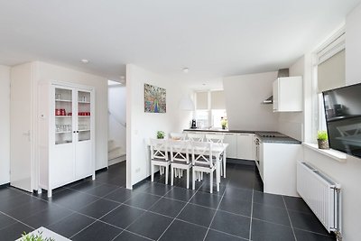 Hübsches Ferienhaus in Ouddorp in der Nähe de...