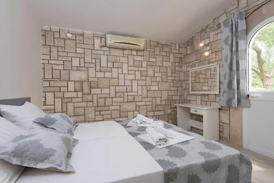 Adriatic Guesthouse Balota - Bungalow with Te...
