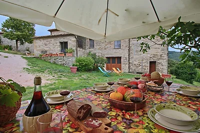 Appartement in Apecchio met zwembad