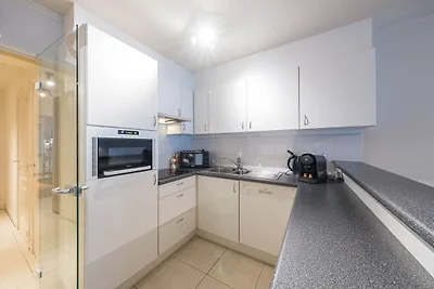 Wohnung nahe Zeedijk mit Terrasse