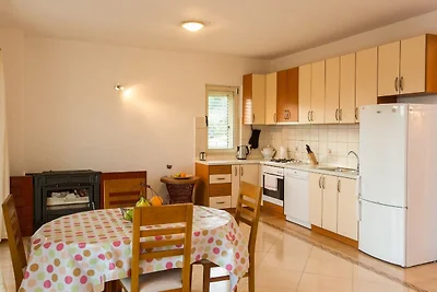 Bodul Vacation Apartment - Two Bedroom Apartm...