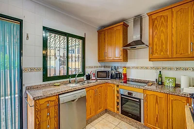 Ferienhaus in Orihuela mit Garten