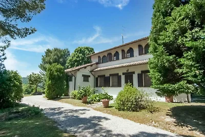 Ferienhaus in Fano mit Garten