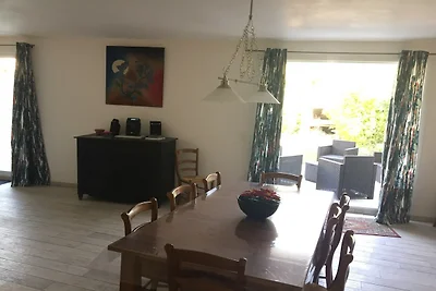 Villa in Olonzac mit Pool am Lac du Jouarres