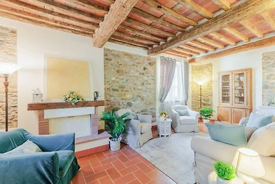 Smaakvol ingerichte villa in Lucca