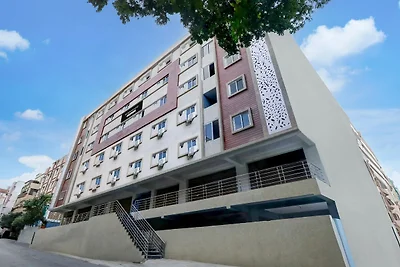 Moderner Aufenthalt im Kukatpally Hyderabad