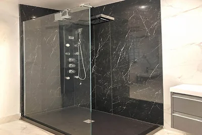 Verde Design Apartment