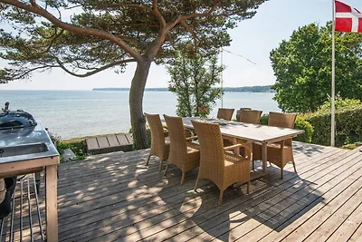 6 Personen Ferienhaus in Bjert