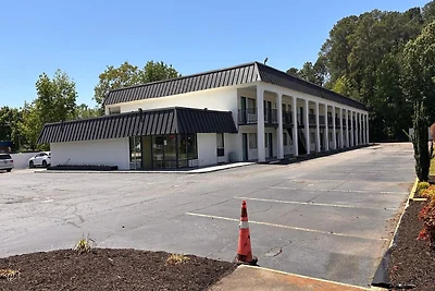 Kingsize-Bett | Rauchen | Newport News,...