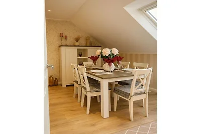 Vakantieappartement in Vöhl met zwembad