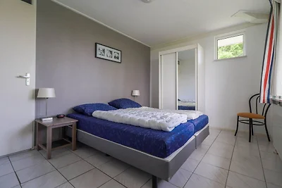 Komfortabler Bungalowaufenthalt am Wasser