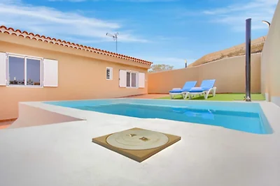 Wunderschönes Ferienhaus mit Pool