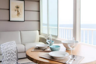 Ferienwohnung in Roses mit Meerblick und Pool