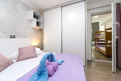 Apartment Papilio  - Two Bedroom Apartment wi...