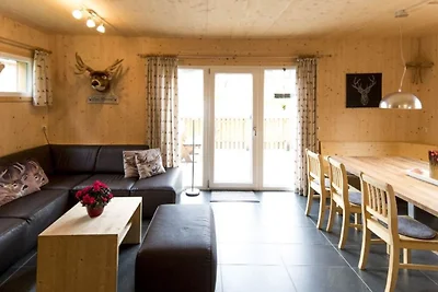 Chalet attraente con sauna