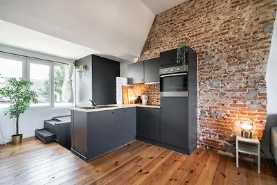 Wohnung mit zwei Schlafzimmern am Fluss