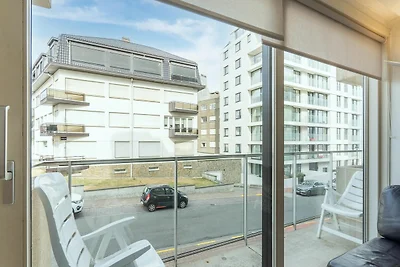 Apartment in Knokke mit Balkon