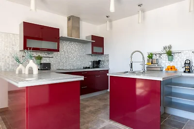 Villa mit Swimmingpool, Sauna, Fitness,...