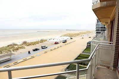Appartement in Nieuwpoort met zeezicht