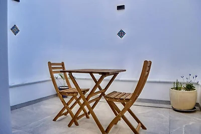 Invitante appartamento con balcone
