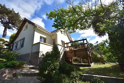 Malerisches Ferienhaus in Fermanville in...