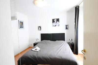 RET29 / Unterkunft für 3 Personen 1 Minute vo...