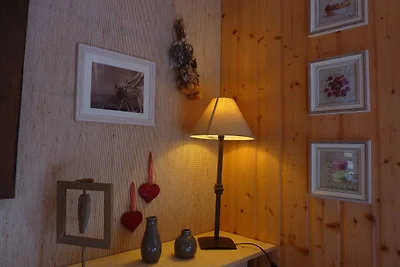 Chalet a Sourbrodt vicino a bosco e lago