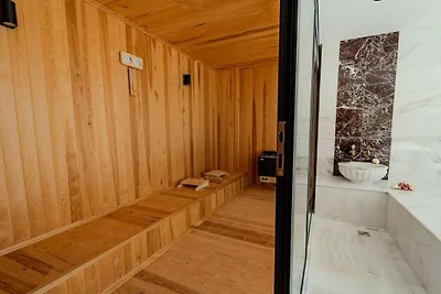 Villa in Kas mit Schwimmbecken