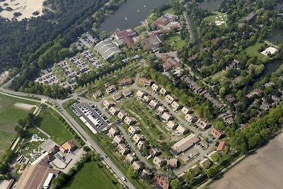 Gerestylede bungalow aan het water met eigen ...