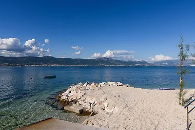 Charmant verblijf aan de kust met patio