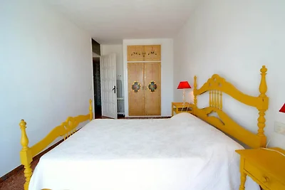 Apartment in Estartit with sea beach