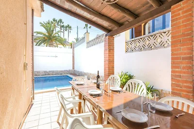 3 Schlafzimmer Villa in Blanes
