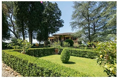 Villa D'Agnola Komfortable Ferienresidenz