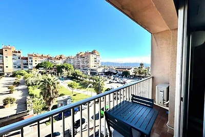 Appartamento a Hyères con balcone vista mare