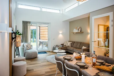 Schönes Ferienhaus in Voorhuizen mit Sauna