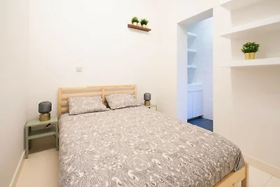 2Zimmer Apartment in der National Street...