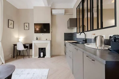 2P Renoviertes Herz von Cannes