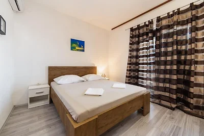 Two Bedroom Apartment With Balcony (A2)