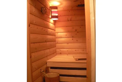 Ferienhaus in Lur mit Schwimmbecken