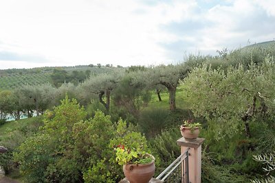 Agriturismo a Giano dell'Umbria con vasca...