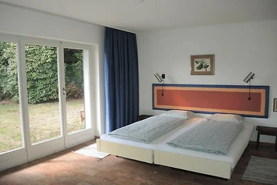 Ferienhaus in Brissago mit Schwimmbecken