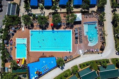 Stacaravan in Paddenghe Sulgarda met terras