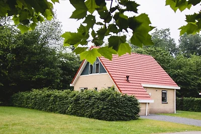 Bungalow in Hoge Hexel mit Schwimmbecken