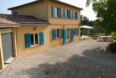 Villa a Piquecos con piscina