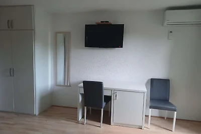 Villa Lika Annex - Double Room with Balcony 6